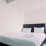 Homey And Warm 1Br At Sentraland Cengkareng Apartment By Travelio